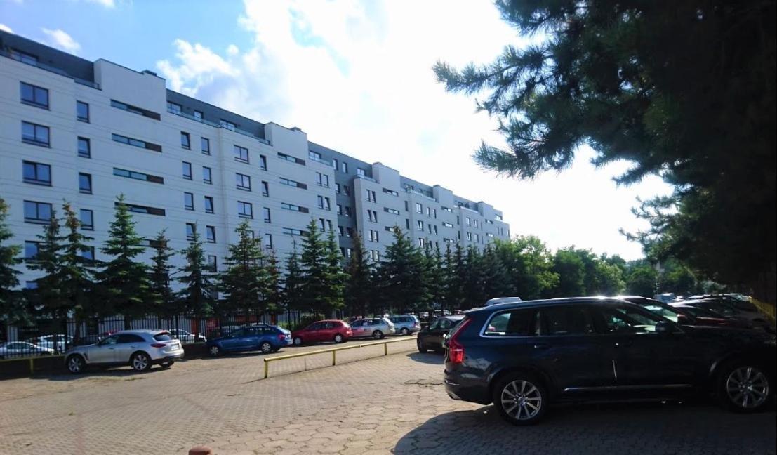 Baza Hotelowa Bobrowiecka 9 وارسو المظهر الخارجي الصورة